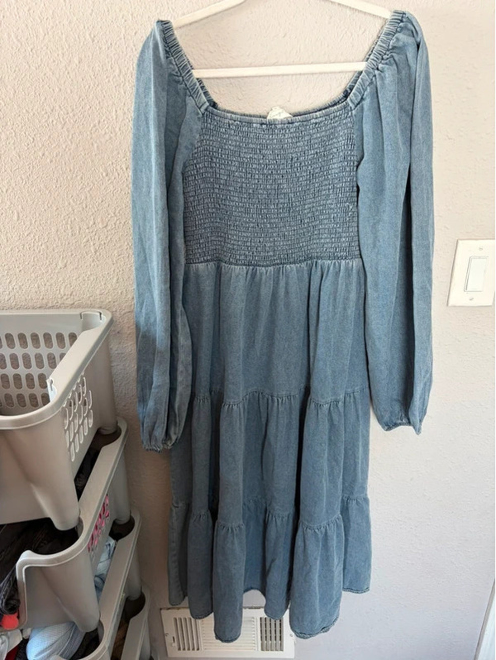 February Boutique Denim Style Midi Dress Off Shoulder Sleeves size M. - Picture 4 of 4